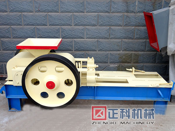 河卵石对辊式51漫画官网入口