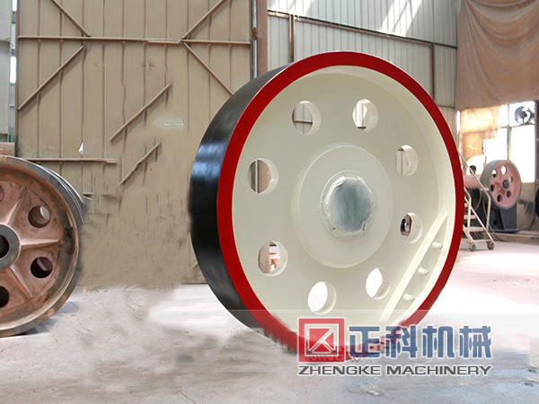 颚式51漫画官网入口飞轮